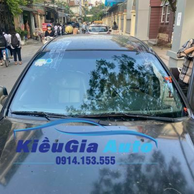 Kính chắn gió trước Daewoo Lacetti
