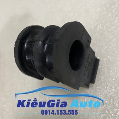 Cao su cân bằng trước Nissan Livina 2006-2012
