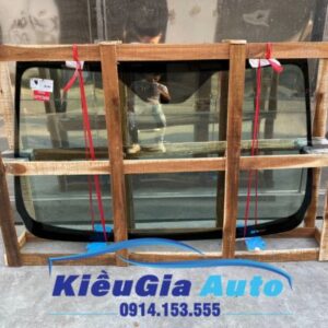 Kính chắn gió trước Ford Ranger 2012-2021