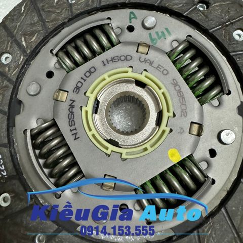 Lá đĩa côn Nissan Sunny 2013-2020
