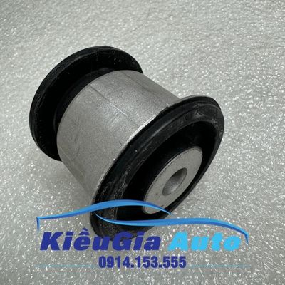 Cao su càng A dưới trước Mercedes R350 W164 2006-2012