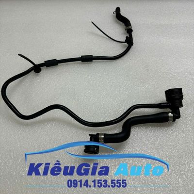 Ống nước vào bình nước phụ Mercedes C180 W205 2014-2021