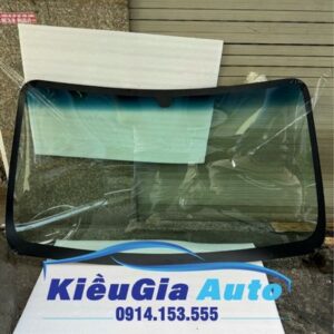 Kính chắn gió trước Kia Carnival 2006-2014
