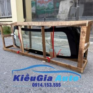 Kính chắn gió sau Mercedes GL350 X166 2013-2015